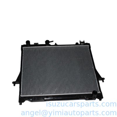 ISUZU DMAX06 MT радиатор 8973333510 8979431610