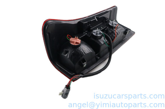 ISUZU DMAX 2012 Заднее светильник ASM L 8981254031