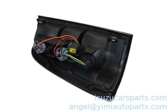 ISUZU TFR17 Задние фонари ASM R 8971144490