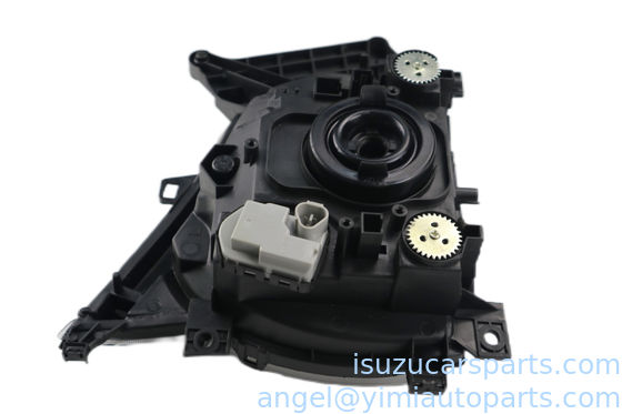 ISUZU 600P 12V головный фонарь LH 8980539180
