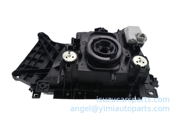 ISUZU 600P 12В головная лампа RH 8980539170
