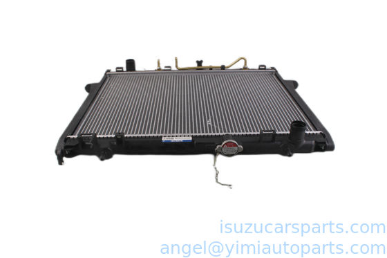 Алюминиевый радиатор 4JA1 ISUZU D MAX 8973633070 8973333512 8979431610