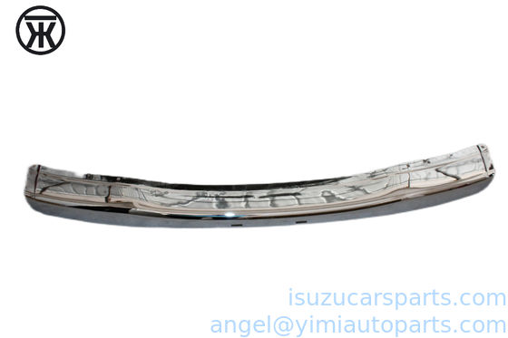 ISUZU TFR17 БУМПЕР FRT ЦЕНТР 8971755790 8971755781