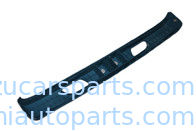 ISUZU NPR71 БУМПЕР ФРТ ЦЕНТР 8979990131